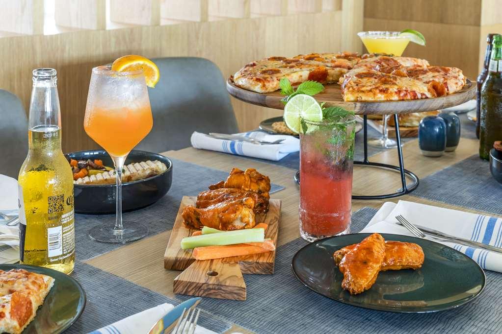 Comfort Inn & Suites Newark Liberty International Airport Restaurant bilde